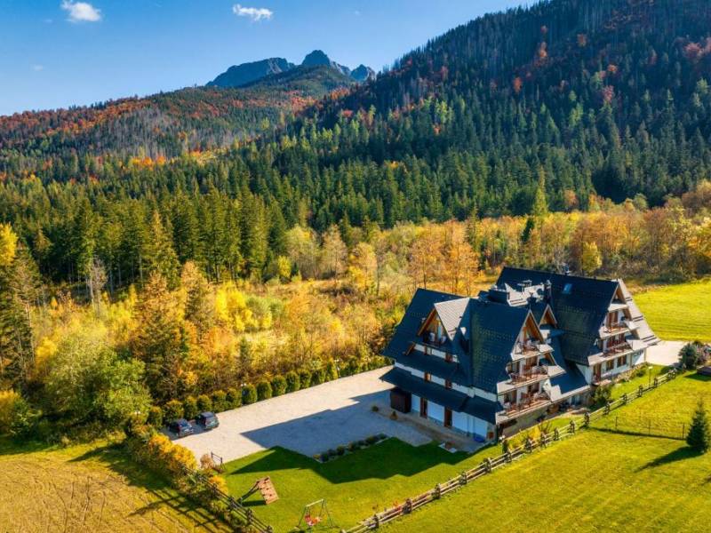 Pokoje Kościelisko: dlaczego to lepszy wybór niż noclegi w Zakopanem?